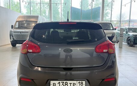 KIA cee'd III, 2015 год, 1 390 000 рублей, 7 фотография