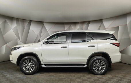 Toyota Fortuner II, 2021 год, 4 900 000 рублей, 5 фотография