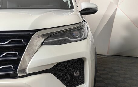 Toyota Fortuner II, 2021 год, 4 900 000 рублей, 10 фотография