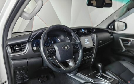Toyota Fortuner II, 2021 год, 4 900 000 рублей, 17 фотография