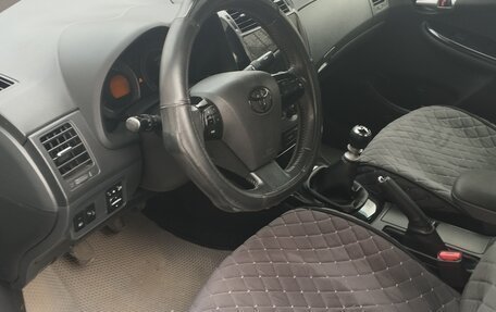 Toyota Corolla, 2012 год, 1 300 000 рублей, 8 фотография