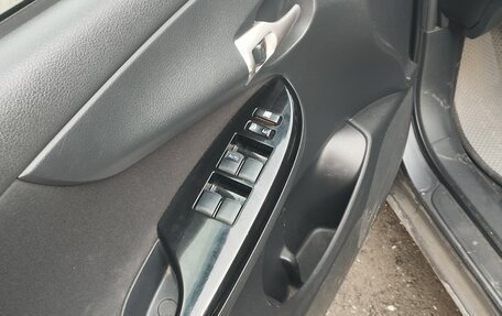 Toyota Corolla, 2012 год, 1 300 000 рублей, 7 фотография