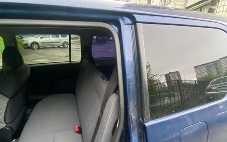 Toyota Succeed I рестайлинг, 2005 год, 450 000 рублей, 3 фотография