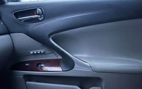 Lexus IS II рестайлинг 2, 2006 год, 1 000 000 рублей, 8 фотография