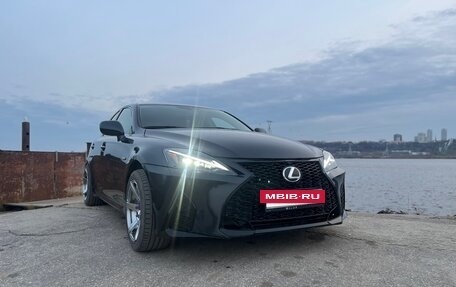 Lexus IS II рестайлинг 2, 2006 год, 1 000 000 рублей, 4 фотография