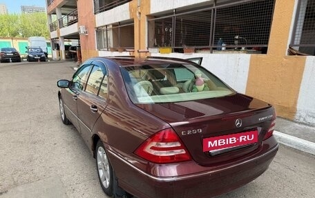 Mercedes-Benz C-Класс, 2006 год, 870 000 рублей, 5 фотография