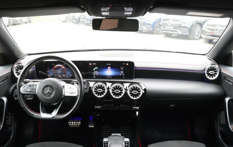 Mercedes-Benz CLA, 2019 год, 2 900 000 рублей, 12 фотография
