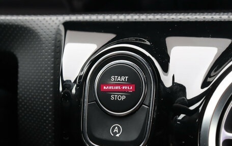 Mercedes-Benz CLA, 2019 год, 2 900 000 рублей, 18 фотография