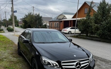 Mercedes-Benz E-Класс, 2014 год, 2 350 000 рублей, 1 фотография