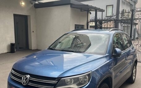 Volkswagen Tiguan I, 2013 год, 930 000 рублей, 1 фотография