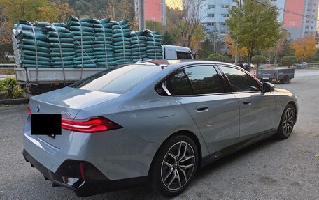 BMW 5 серия, 2024 год, 6 180 000 рублей, 3 фотография