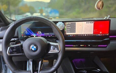 BMW 5 серия, 2024 год, 6 180 000 рублей, 5 фотография