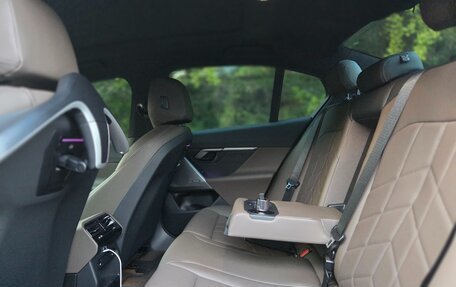 BMW 5 серия, 2024 год, 6 180 000 рублей, 16 фотография
