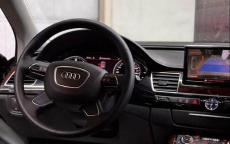 Audi A8, 2011 год, 1 495 000 рублей, 3 фотография