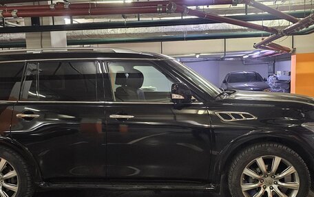 Infiniti QX56, 2012 год, 2 700 000 рублей, 3 фотография