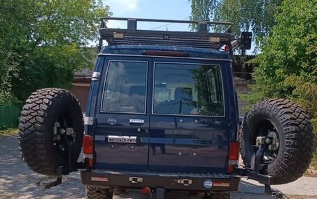 Toyota Land Cruiser 70, 2012 год, 6 400 000 рублей, 14 фотография
