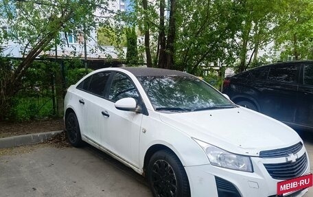 Chevrolet Cruze II, 2013 год, 570 000 рублей, 2 фотография