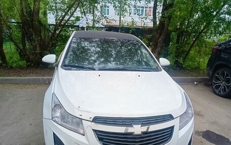Chevrolet Cruze II, 2013 год, 570 000 рублей, 3 фотография