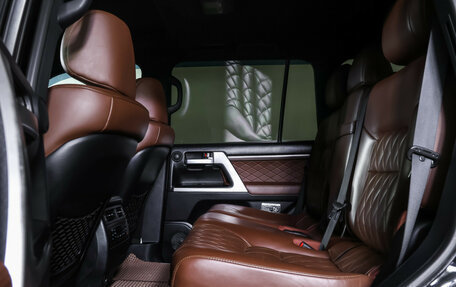 Toyota Land Cruiser 200, 2016 год, 4 800 000 рублей, 12 фотография