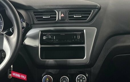 KIA Rio III рестайлинг, 2016 год, 1 000 000 рублей, 11 фотография