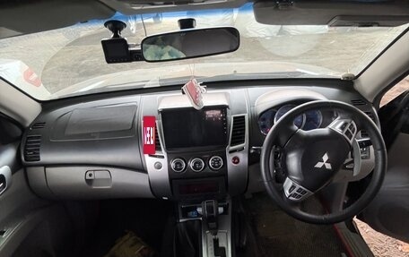 Mitsubishi Pajero Sport II рестайлинг, 2011 год, 999 000 рублей, 9 фотография