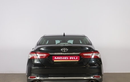 Toyota Camry, 2023 год, 3 929 000 рублей, 5 фотография