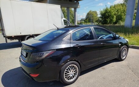 Hyundai Solaris II рестайлинг, 2022 год, 680 000 рублей, 1 фотография