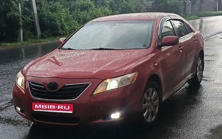 Toyota Camry, 2008 год, 750 000 рублей, 1 фотография