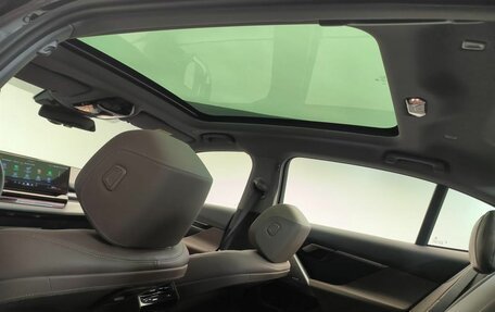BMW 5 серия, 2025 год, 8 290 000 рублей, 18 фотография