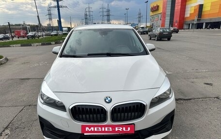 BMW 2 серия Active Tourer F45, 2018 год, 1 220 000 рублей, 3 фотография