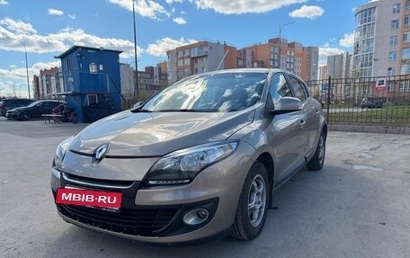 Renault Megane III, 2012 год, 470 000 рублей, 2 фотография