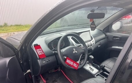 Mitsubishi L200 IV рестайлинг, 2014 год, 1 520 000 рублей, 6 фотография
