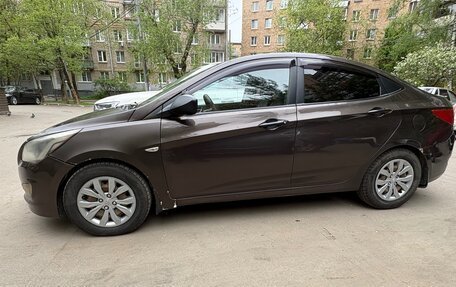 Hyundai Solaris II рестайлинг, 2015 год, 461 000 рублей, 5 фотография