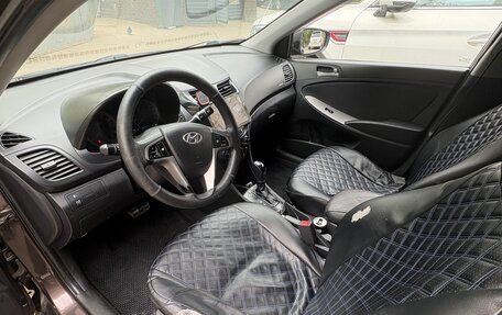 Hyundai Solaris II рестайлинг, 2015 год, 461 000 рублей, 7 фотография