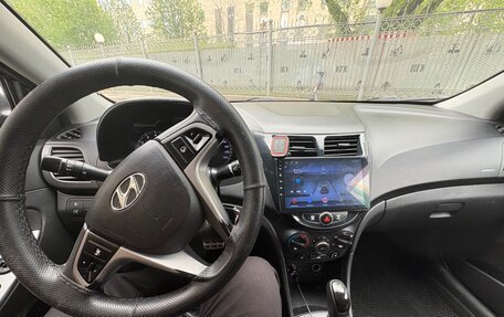 Hyundai Solaris II рестайлинг, 2015 год, 461 000 рублей, 8 фотография