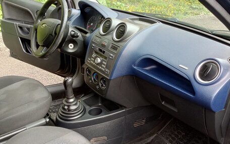 Ford Fiesta, 2006 год, 350 000 рублей, 10 фотография