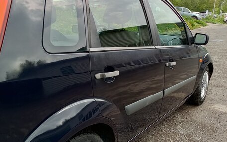 Ford Fiesta, 2006 год, 350 000 рублей, 27 фотография