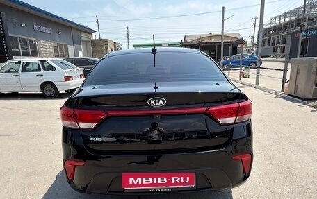 KIA Rio IV, 2019 год, 1 400 000 рублей, 4 фотография