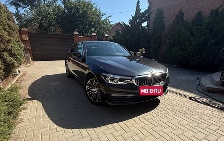 BMW 5 серия, 2018 год, 3 200 000 рублей, 5 фотография