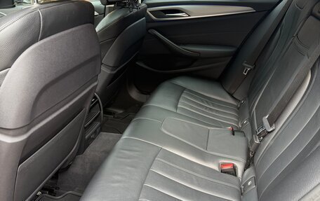 BMW 5 серия, 2018 год, 3 200 000 рублей, 12 фотография