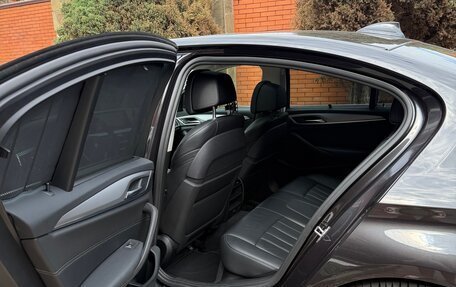BMW 5 серия, 2018 год, 3 200 000 рублей, 11 фотография