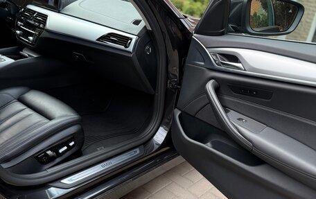 BMW 5 серия, 2018 год, 3 200 000 рублей, 18 фотография