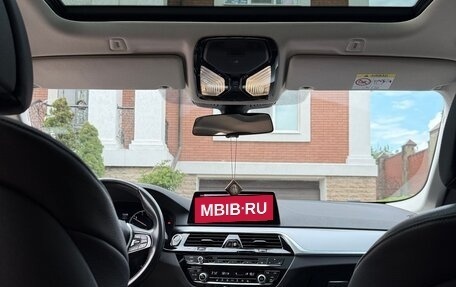 BMW 5 серия, 2018 год, 3 200 000 рублей, 13 фотография