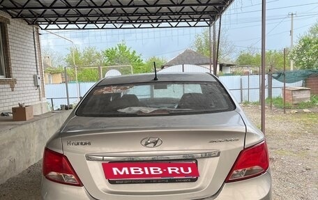 Hyundai Solaris II рестайлинг, 2015 год, 400 000 рублей, 4 фотография