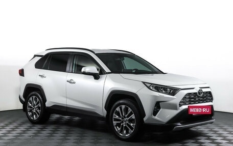Toyota RAV4, 2019 год, 2 990 000 рублей, 3 фотография
