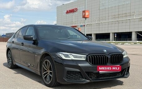 BMW 5 серия, 2021 год, 4 250 000 рублей, 3 фотография