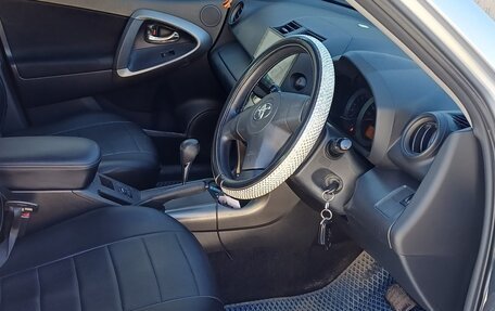 Toyota RAV4, 2011 год, 1 300 000 рублей, 7 фотография