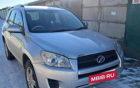 Toyota RAV4, 2011 год, 1 300 000 рублей, 2 фотография