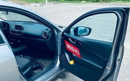Mazda 3, 2015 год, 1 600 000 рублей, 16 фотография