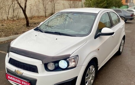 Chevrolet Aveo III, 2012 год, 600 000 рублей, 3 фотография